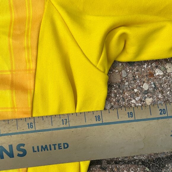 Adidas Ukraine Soccer Jersey Men Sz S - Picture 7 of 9